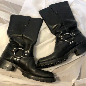 Black FRYE (VIBRAM SOLES) harness, moto boots!